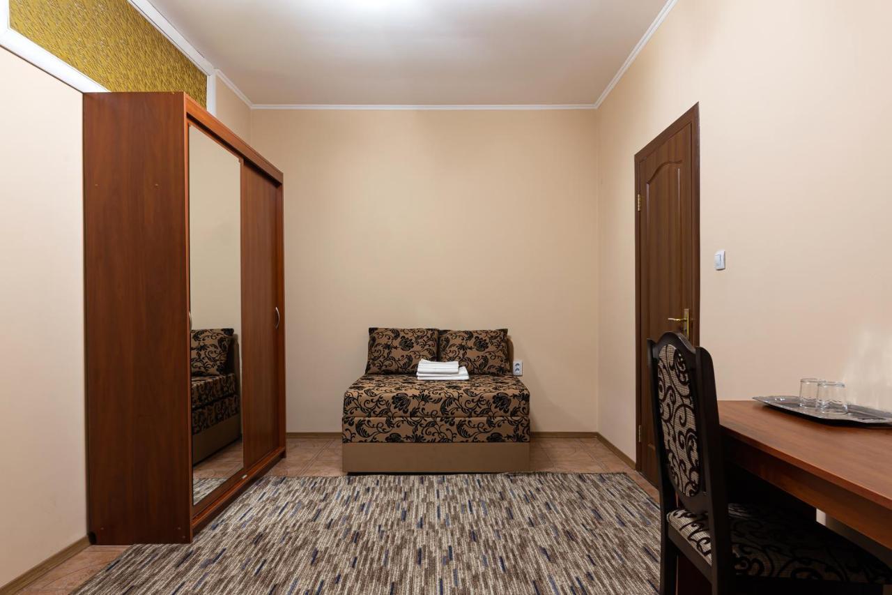 Panska Rovin Hotel Mohnate Bagian luar foto